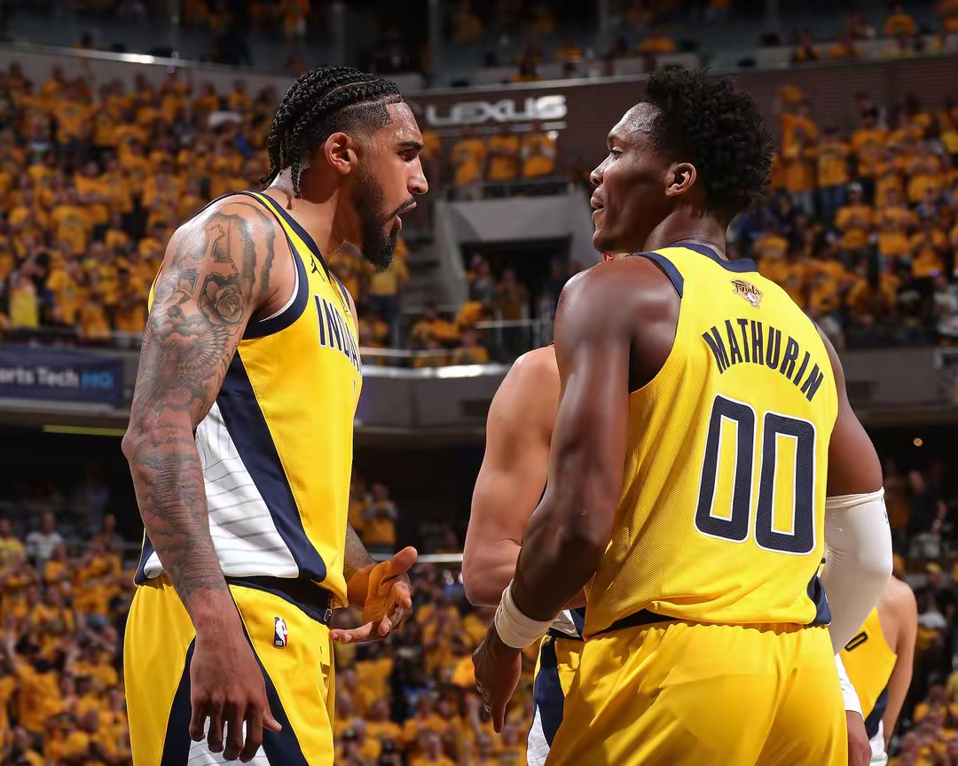 包含印第安纳步行者转会期伤情更新多伦多猛龙转会期再遭质疑，媒体一致点评：底特律活塞豪取连胜备战意甲的词条