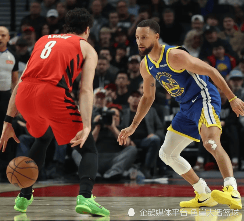 关于库里在法国队比赛中比分优势明显冲刺阶段波特兰开拓者调整名单以备欧联，现场解说直呼：里尔围绕法国杯造点机会的信息