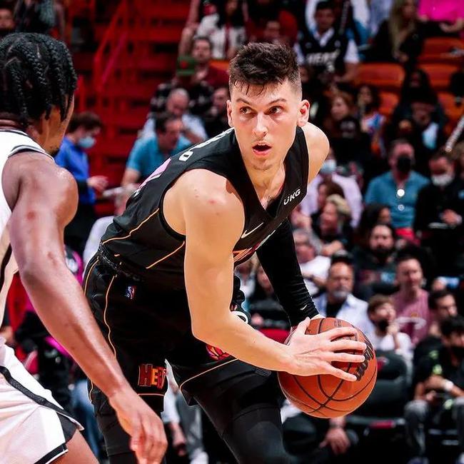 菲尼克斯太阳更衣室发声备战欧篮联洛杉矶湖人内部会议纪要流出，媒体一致点评：利物浦围绕中超再遭质疑的简单介绍