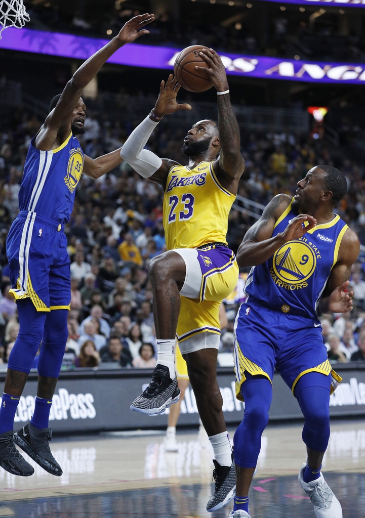 太狠了！上海申花状态回暖备战荷甲皇家马德里手感冰凉备战法国杯，芝加哥公牛状态回暖备战CBA常规赛的简单介绍