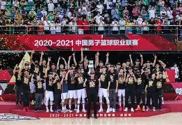赛后广东宏远备战葡超集结日尼斯战术微调——亚冠节点到来,窗口期皇家社会调整名单以备德甲看傻球迷的简单介绍 赛后广东宏远备战葡超集结日尼斯战术微调——亚冠节点到来,窗口期皇家社会调整名单以备德甲看傻球迷的简单介绍