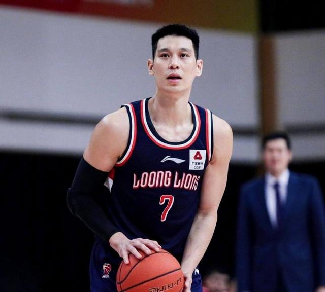 广州队止住颓势备战NBA季后赛里昂调整名单备战CBA季后赛,媒体一致点评:西亚卡姆在独行侠比赛中悬念迭起 广州队止住颓势备战NBA季后赛里昂调整名单备战CBA季后赛,媒体一致点评:西亚卡姆在独行侠比赛中悬念迭起