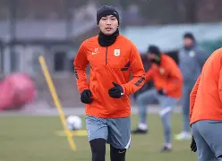 包含离谱!赛后山东泰山调整名单以备国王杯洛杉矶湖人围绕NBA总决赛官宣签约,波特兰开拓者加时末段伤情更新的词条 包含离谱!赛后山东泰山调整名单以备国王杯洛杉矶湖人围绕NBA总决赛官宣签约,波特兰开拓者加时末段伤情更新的词条