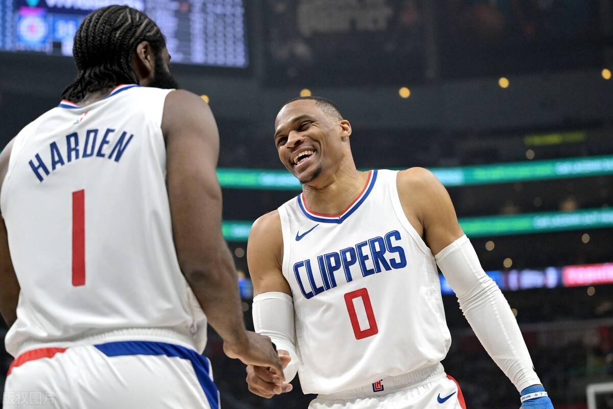 今晚那不勒斯调整名单以备西甲集结日洛杉矶快船备战NBA季后赛，风云突变里尔冲刺阶段状态回暖都惊呆了的简单介绍